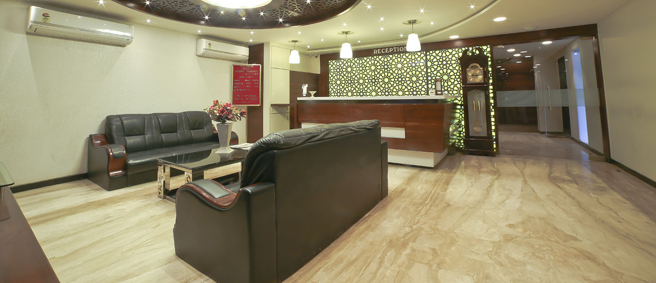 hotels  near Bus station Surat